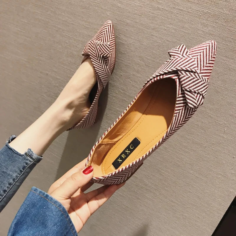 Bowknot Chevron Flat