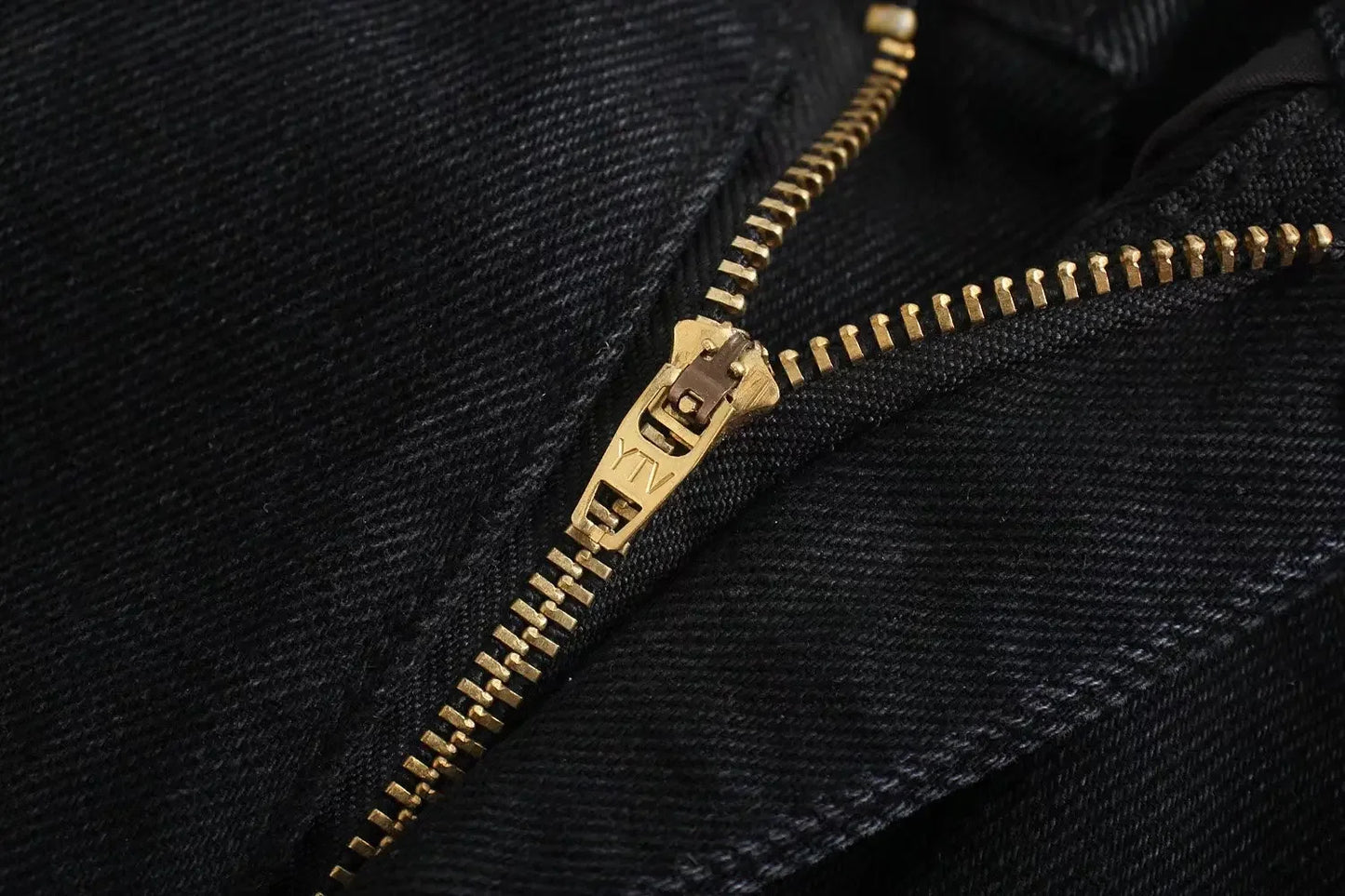 Straight-Leg Frayed Hem Pants