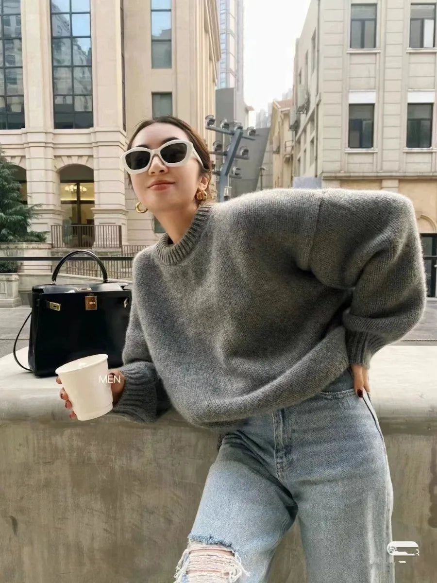 Relaxed Crewneck Cashmere Sweater