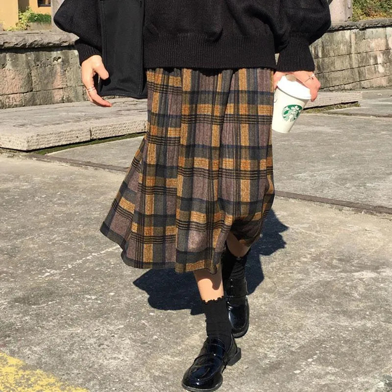 Vintage Wool Pleated Plaid Skirt