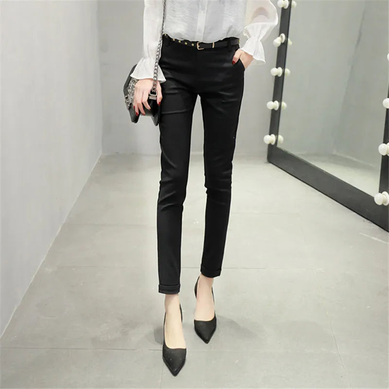 Stretch Cotton Slim-Cut Ankle Pant