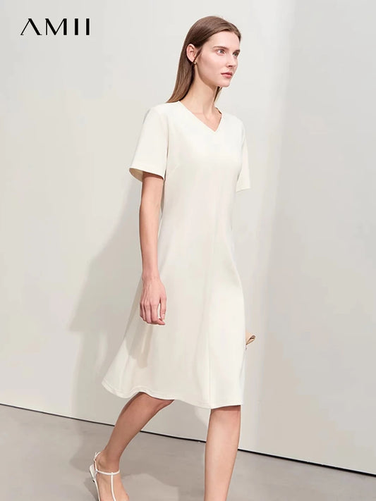 Amii V-Neck Short-Sleeved Dress