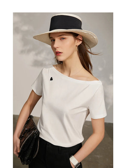 Amii Short-Sleeved Boatneck Blouse